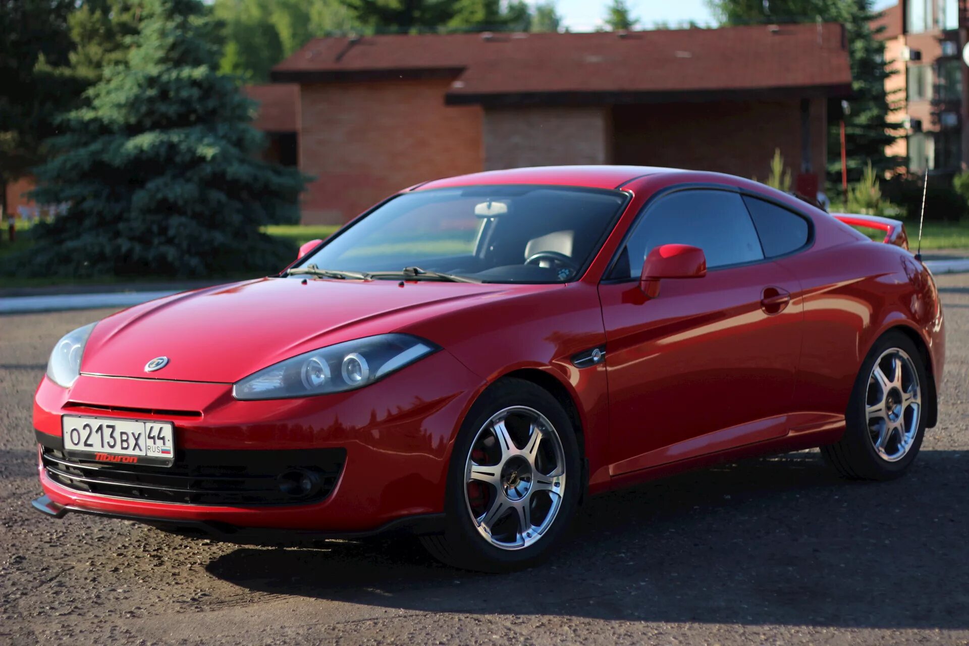 Hyundai Tiburon Coupe GK. Hyundai Coupe 2 2008. Hyundai Tiburon 2. Хендай Тибурон 2002.