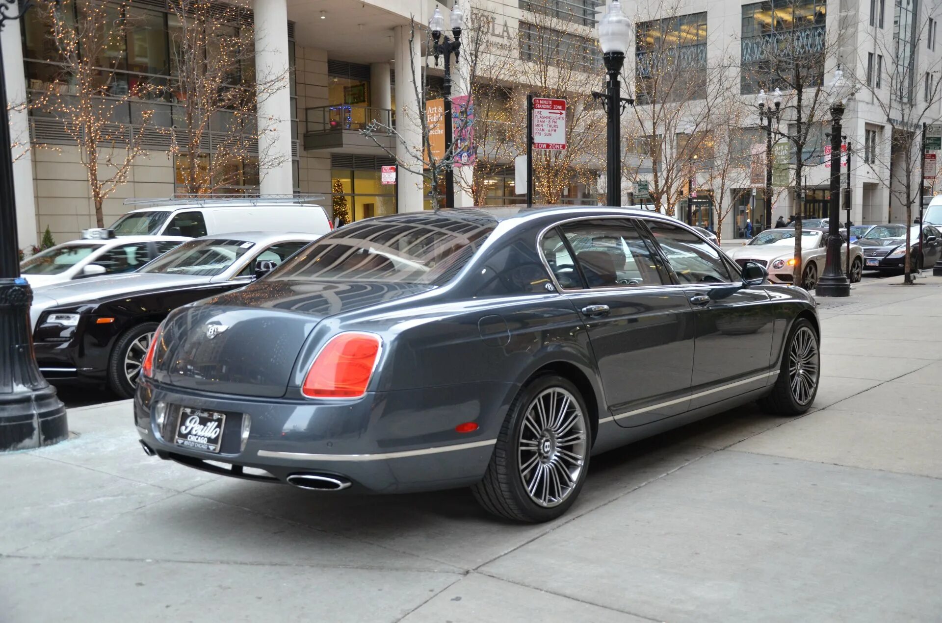 Бентли continental flying spur. Bentley Continental Flying Spur. Bentley Continental Flying Spur 2009. 2013 Bentley Continental Flying Spur.