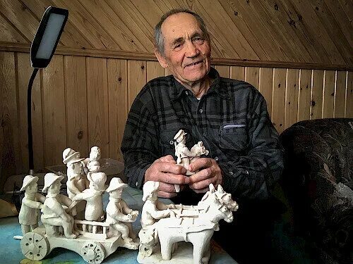 Липецкая романовская игрушка. Романовская свистулька. Романовские люди. Романовский костюм липецкая область. Романушка романовская игрушка.