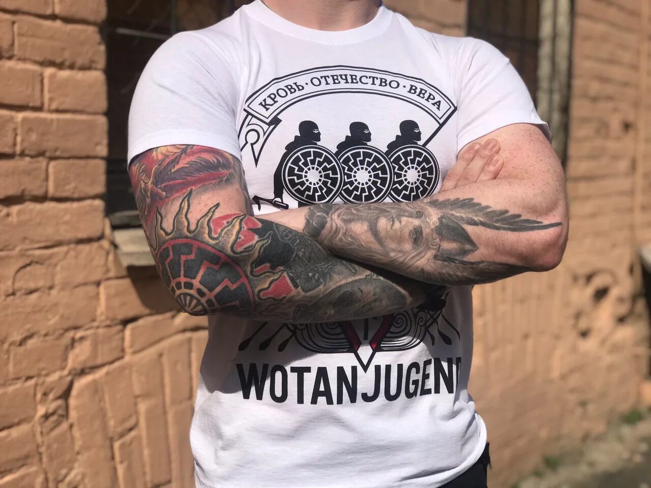 Вотан югенд. Бомбер белояр. вотан югенд футболка. wotanjugend тату. майка wotanjugend.