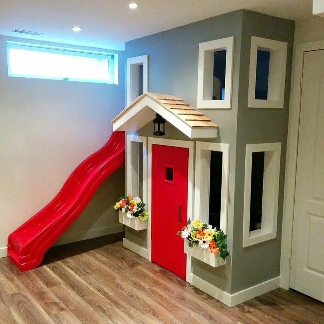 Двухэтажный домик для детей. Игровой домик для детей в квартиру. Детские домики в комнату. Альпинистская стенка для детей. Для ребенка в квартире своими руками.