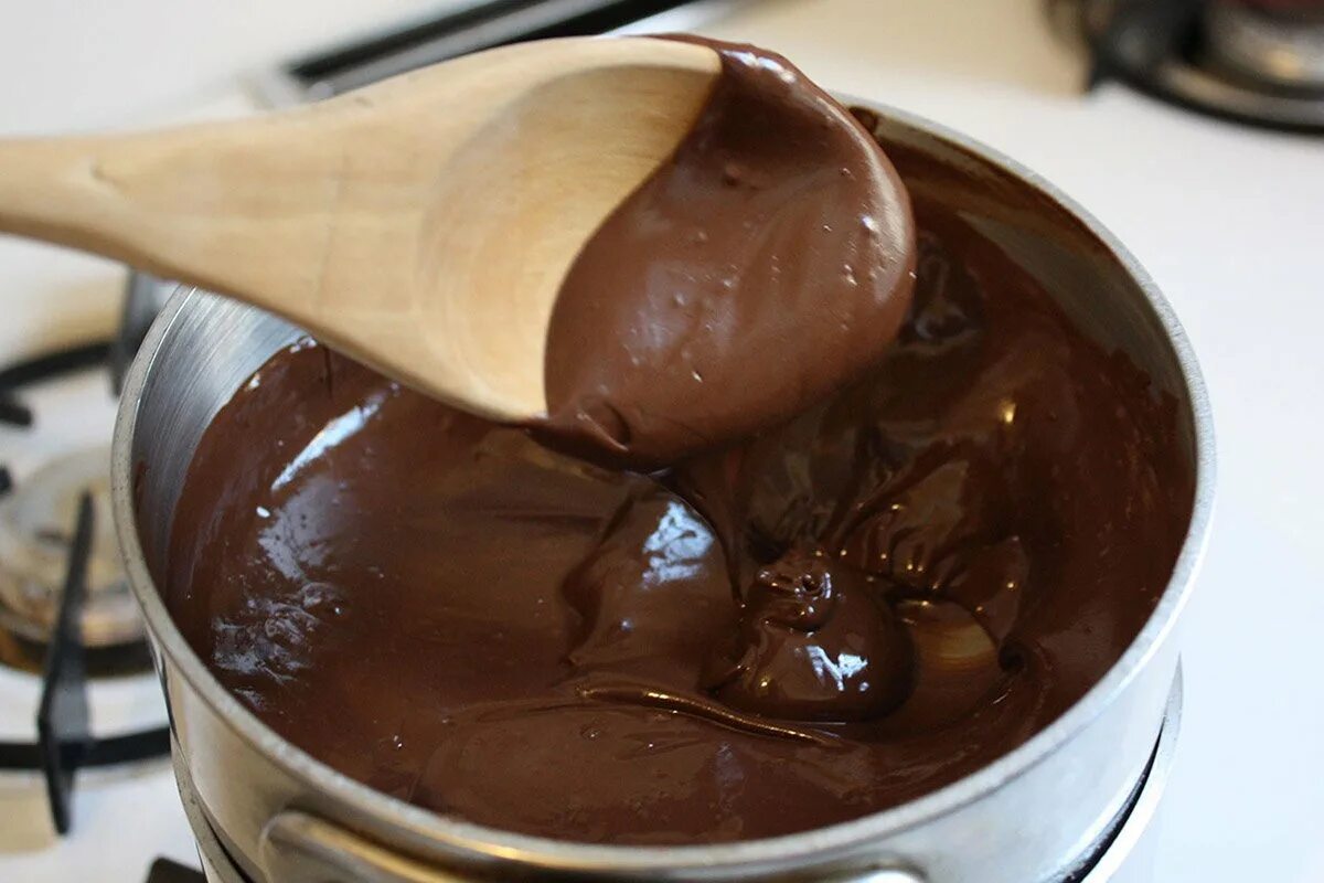 Растопленный шоколад. Шоколад для приготовления глазури. Шоколад для растапливания. Шоколад и растопленным шоколад. Шоколад для растапливания купить