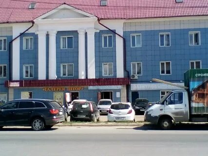 Журналистов 54