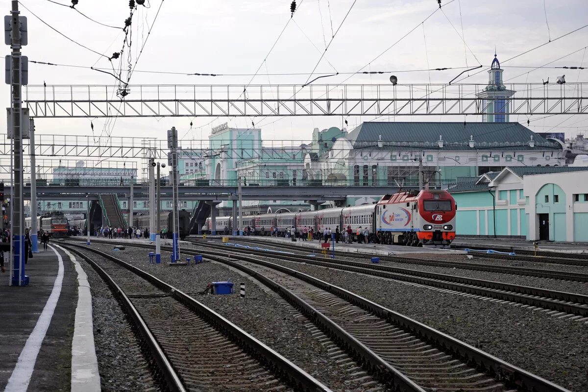 челябинск-грузовой станция. главная платформа. ст челябинск главный - станция тихореченская. станция ярославль московский. станция челябинск.