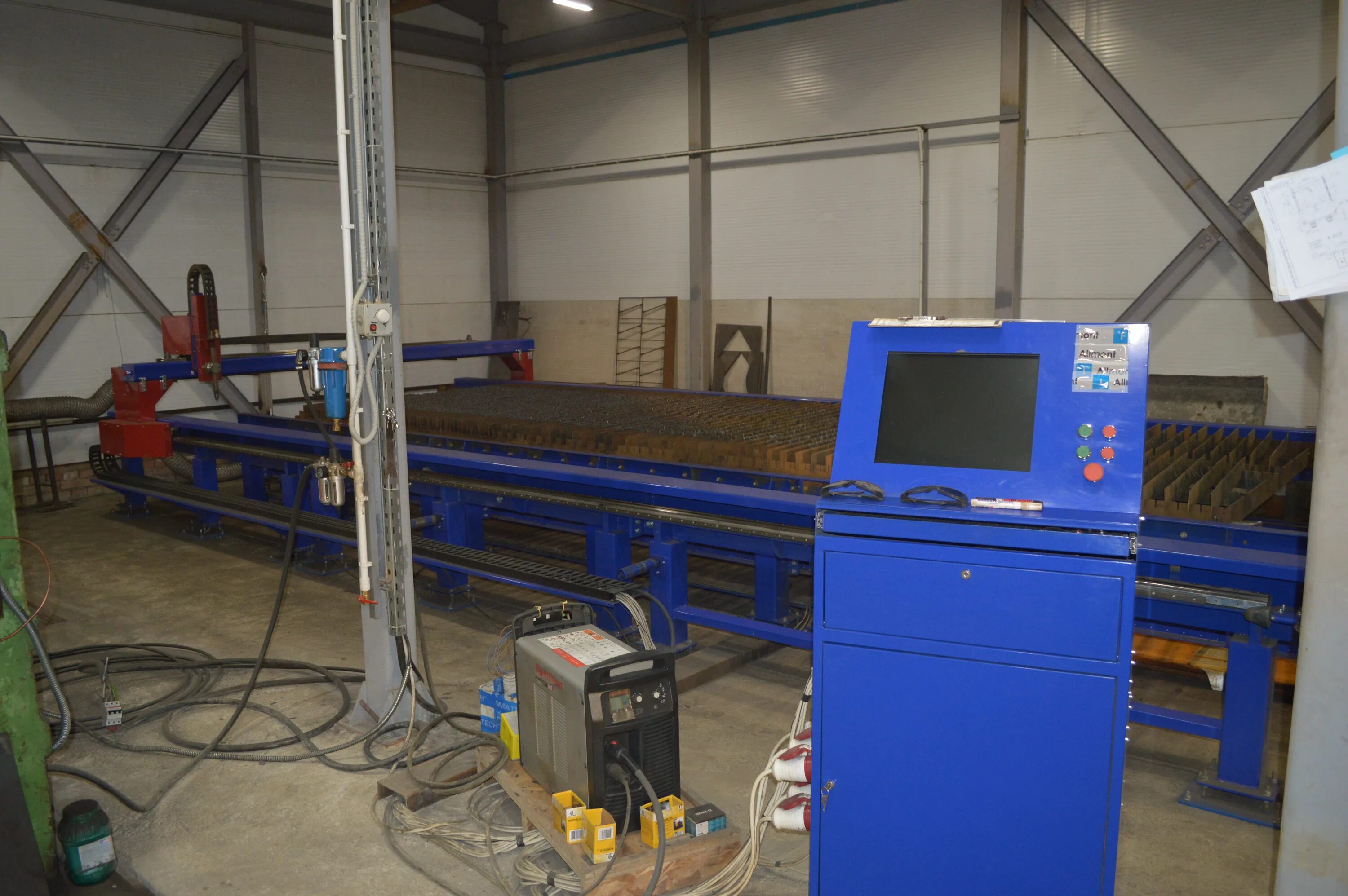 Завод агрисовгаз малоярославец. Сборочно-сварочный цех. Металл малоярославец. Малоярославец калужская 8. Металл малоярославец.