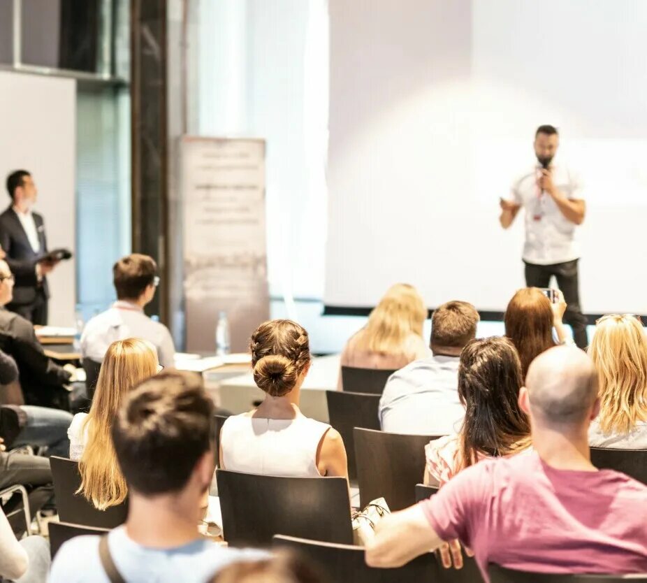 Конференция. Оратор и аудитория. Конференция картинки. Conference held. Научная конференция.