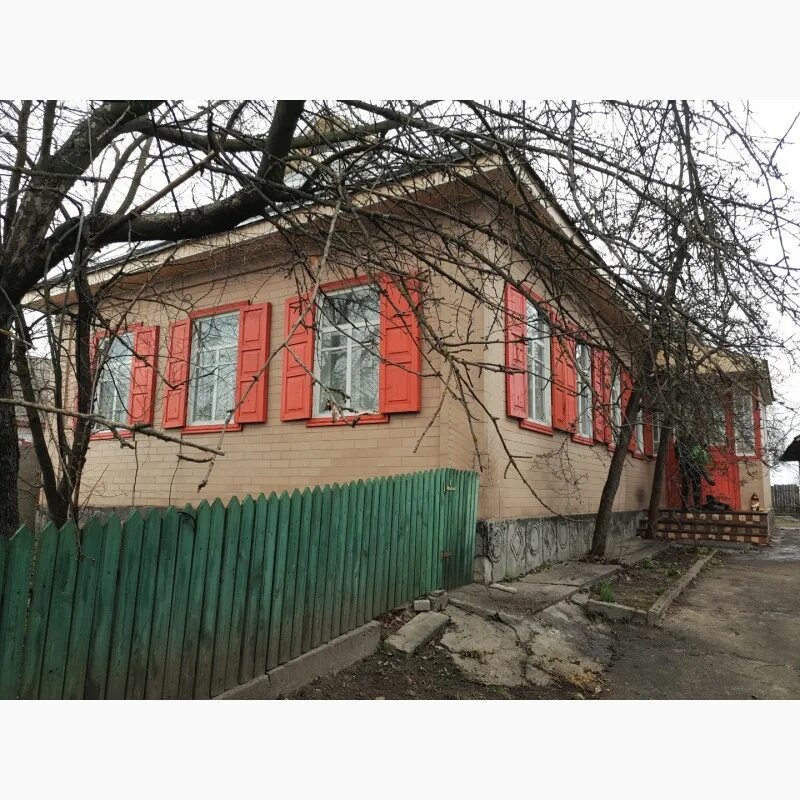 Витебск улица ленина 61 батькова хата. Хата маевский краснодарский край. Батькова хата, беларусь, витебск, улица жесткова. Хата батьков слушать. Усадьба батькова хата.