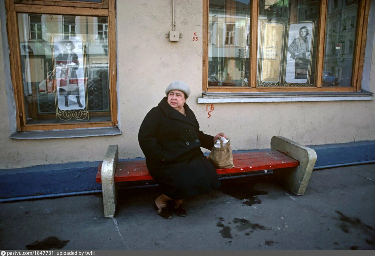 Старую б е. 1980 Год. Улица Чернышевского..