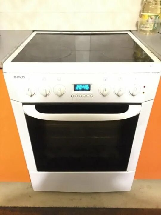 Электрическая плита beko ce 68100. Электроплита веко см 68201. Электрическая плита beko cm 68201 c. Beko cm. Электрическая плита beko cm 58100.