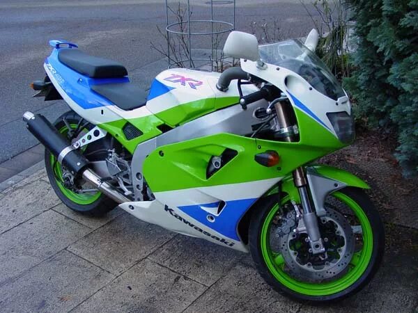 Кавасаки zxr 400h. Кавасаки zxr. Kawasaki ninja 400 1996. Кавасаки zxr. Kawasaki zxr 400 1992г.