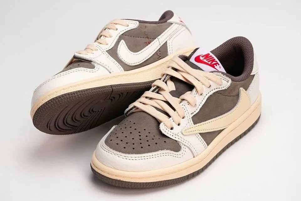 Nike travis scott low mocha. Jordan 1 low mocha. travis scott x air jordan 1 low reverse mocha. travis scott x air jordan 1. nike sb коллаборация travis scott.