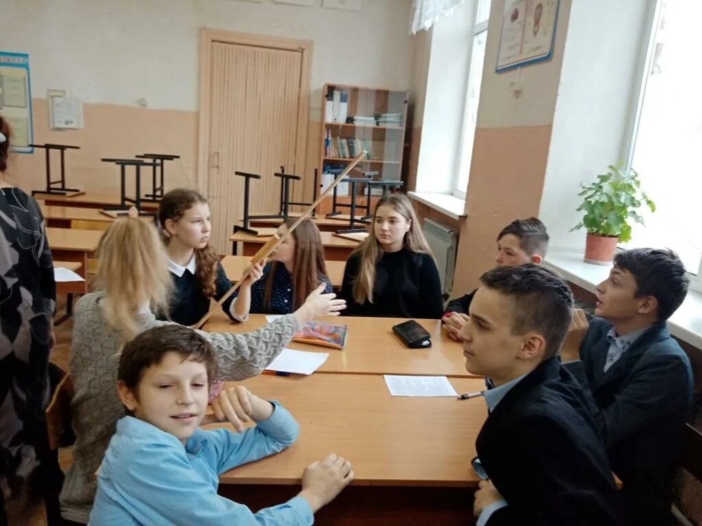Тумботино школа 1 7б. Школьники в школе. Школа номер 2 тумботино. Тумботино школа 2. Сайт школы 2 р п тумботино.