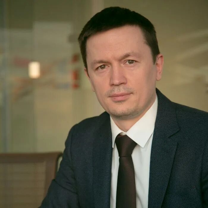 Управляющий партнер это. PWC генеральный директор.