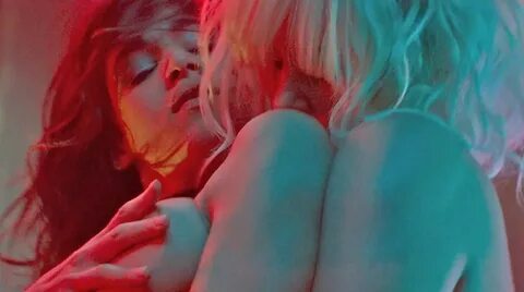 Sofia Boutella Naked Atomic Blonde.