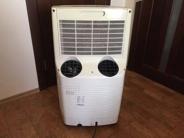 Кондиционер eacm 18. Мобильный кондиционер electrolux eacm - 16 нp/n3. eacm-16hp/n3.