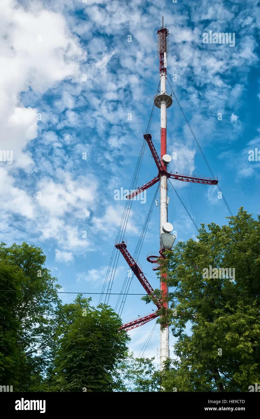 Вышки калининград. Янтарьэнерго опоры якоря. Геодезическая вышка сарапулка. Вышки калининград. Вышка.