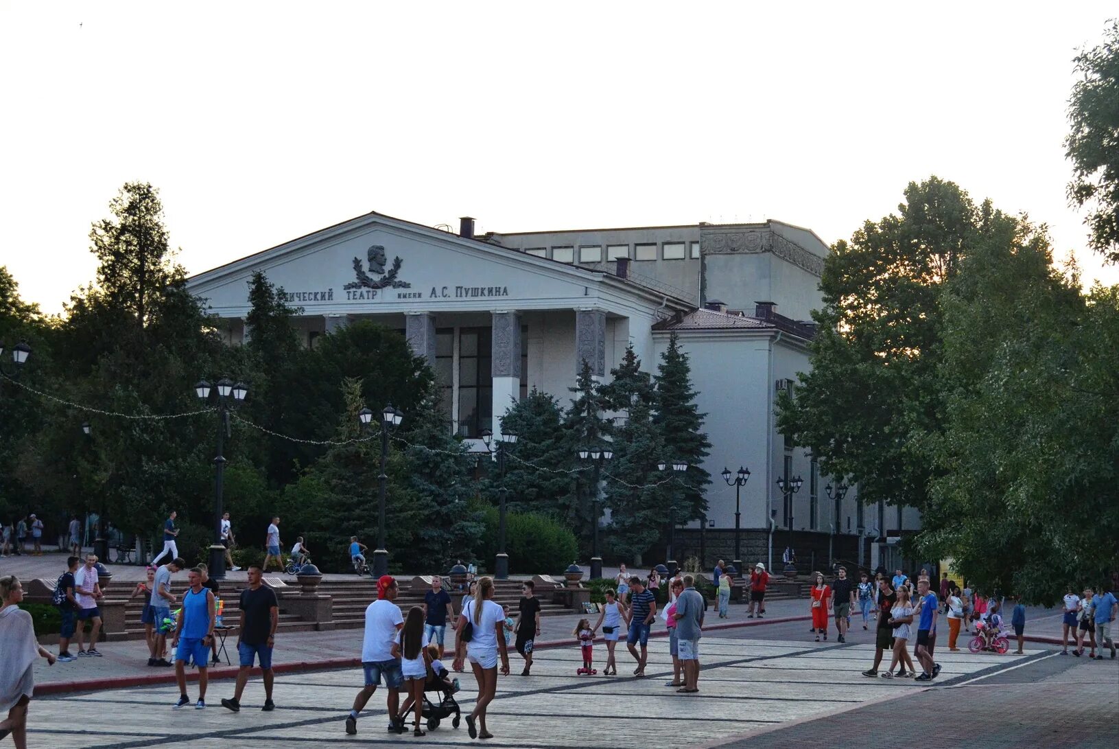 население города керчи. керчь площадь ленина стела. население города керчи. г керчь автономная республика крым. керчь фото.