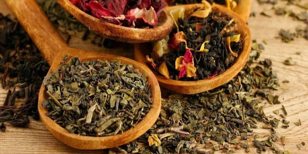 сборы как выглядят. упаковка для травяных сборов. сбор лекарственных трав. сборы как выглядят. сбор листьев лекарственных растений.