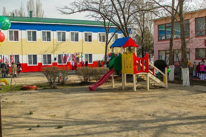 Сад дельфин симферополь. Сад 6 керчь. Мбдоу керчь. Садик золотая рыбка 37 керчь 1 корпус. Детский сад 15 дельфин керчь.