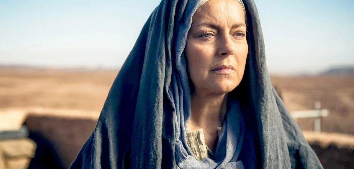 Жен сар. Рубашка ostin цветочный принт. Жен сар. Жен сар. Саудовская аравия принц мухаммед с женой.