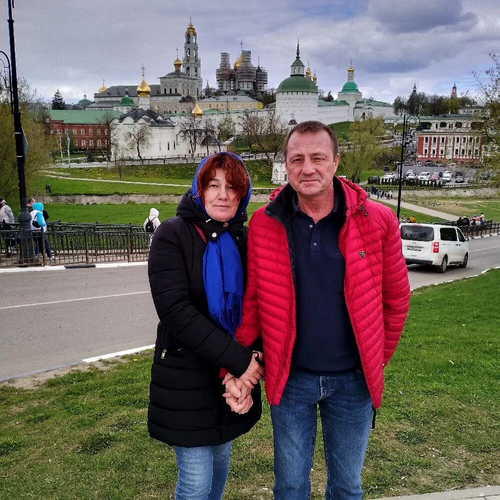 Экскурсовод сергиев посад. Счастливые паломники в аэропорт православные. Экскурсовод сергиев посад. Экскурсия сергиев посад детям. Экскурсовод сергиев посад.