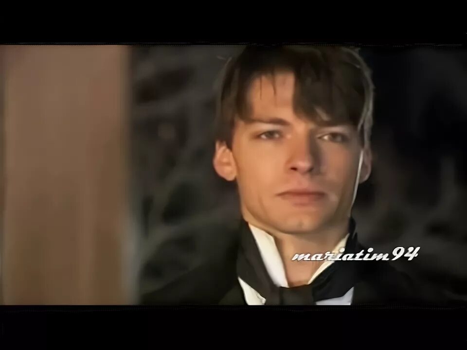 маликов белый дрозд. маликов белый дрозд. фото маликова в клипе черный дрозд и белый аист. маликов белый дрозд. маликов белый дрозд.