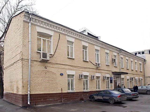 малая ордынка, д. малая ордынка 13 стр 1. малая ордынка 17 вшэ. малая ордынка ул. улица малая ордынка 13 стр 3.