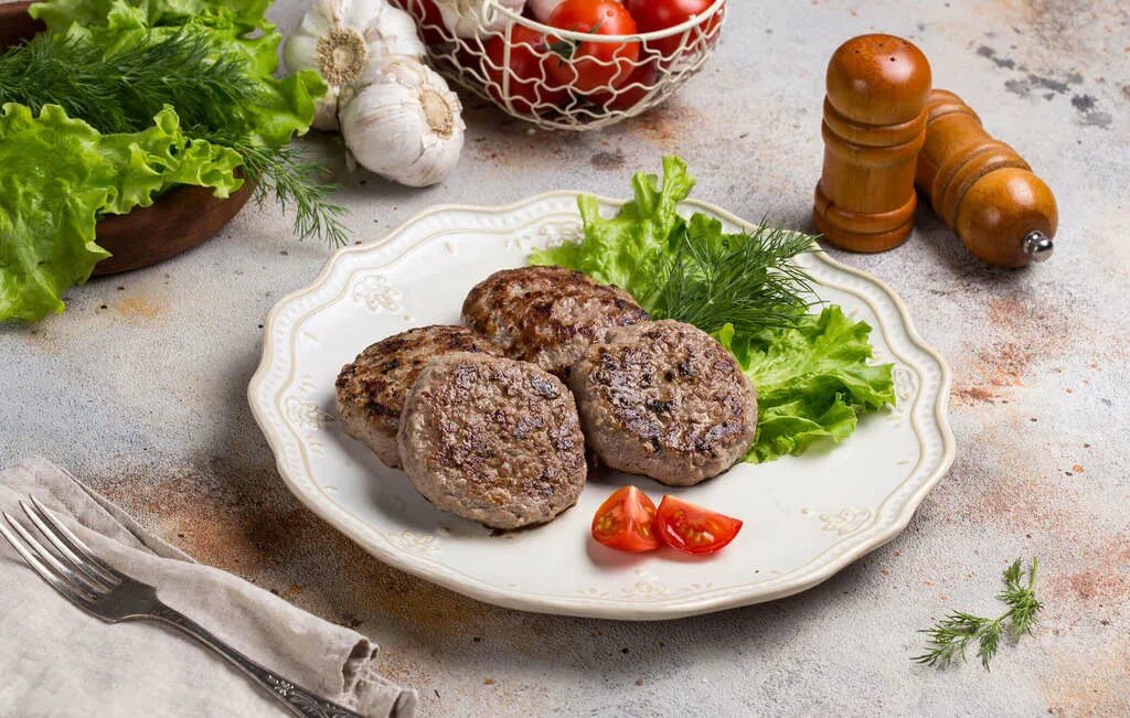 Бифштекс а ля линдстрем. Бифштекс любительский. Бифштекс министерсерский. Стейк рибай. Бифштекс.