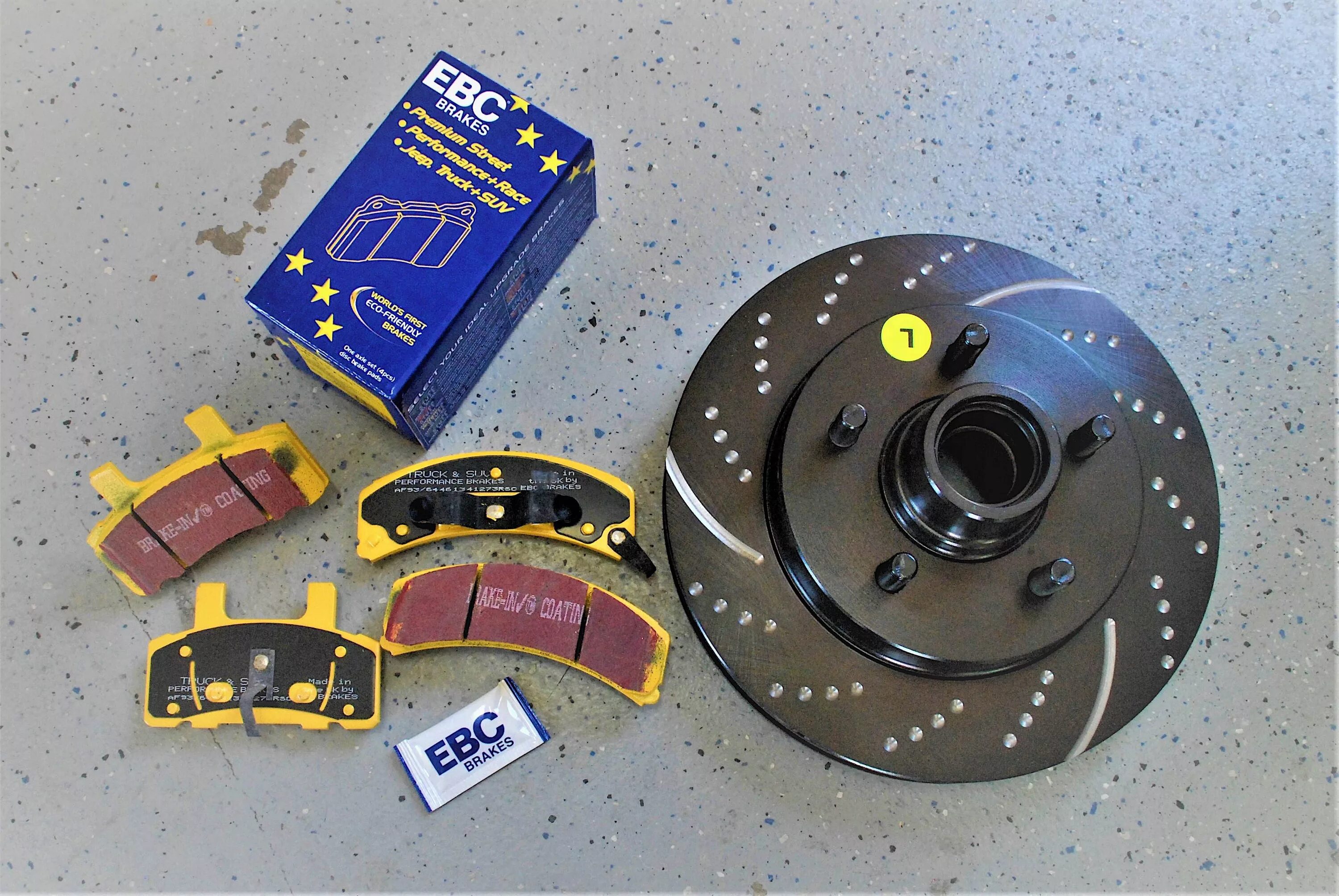 Ebc brakes. EBC usr1425. EBC Brakes ck1148. EBC Brakes ct021. EBC Brakes d923.