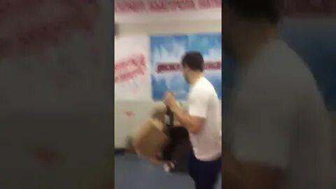 Первую половину видео