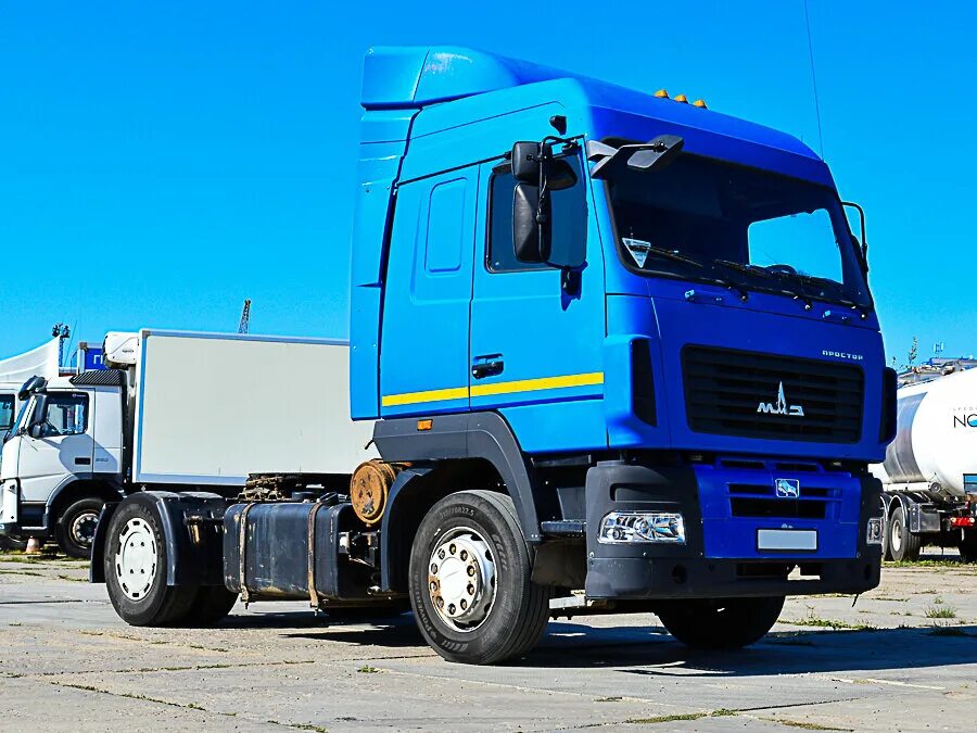 Маз 6430 2012. Камаз 6501 белый. Маз 2012. Маз 5516 белый. Маз 5440 2012.