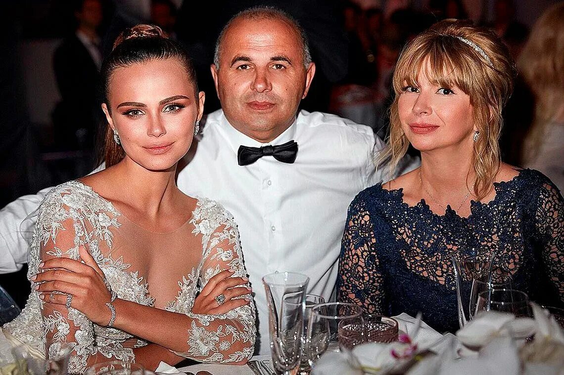 Миллиардер женился
