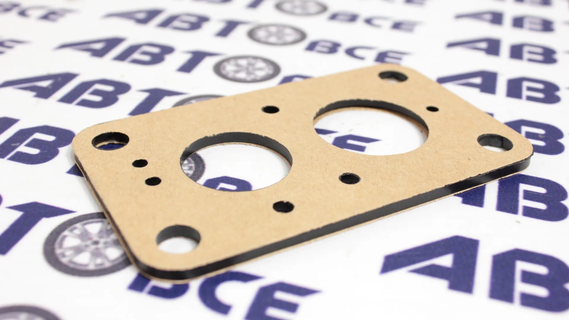 Прокладка карбюратора 2107 бумажная. Теплоизоляционная прокладка карбюратора ваз 2107. Прокладка карбюратора 2107 средняя текстолит. Прокладка под карбюратор 2107. Прокладка карбюратора 2107 нижняя.