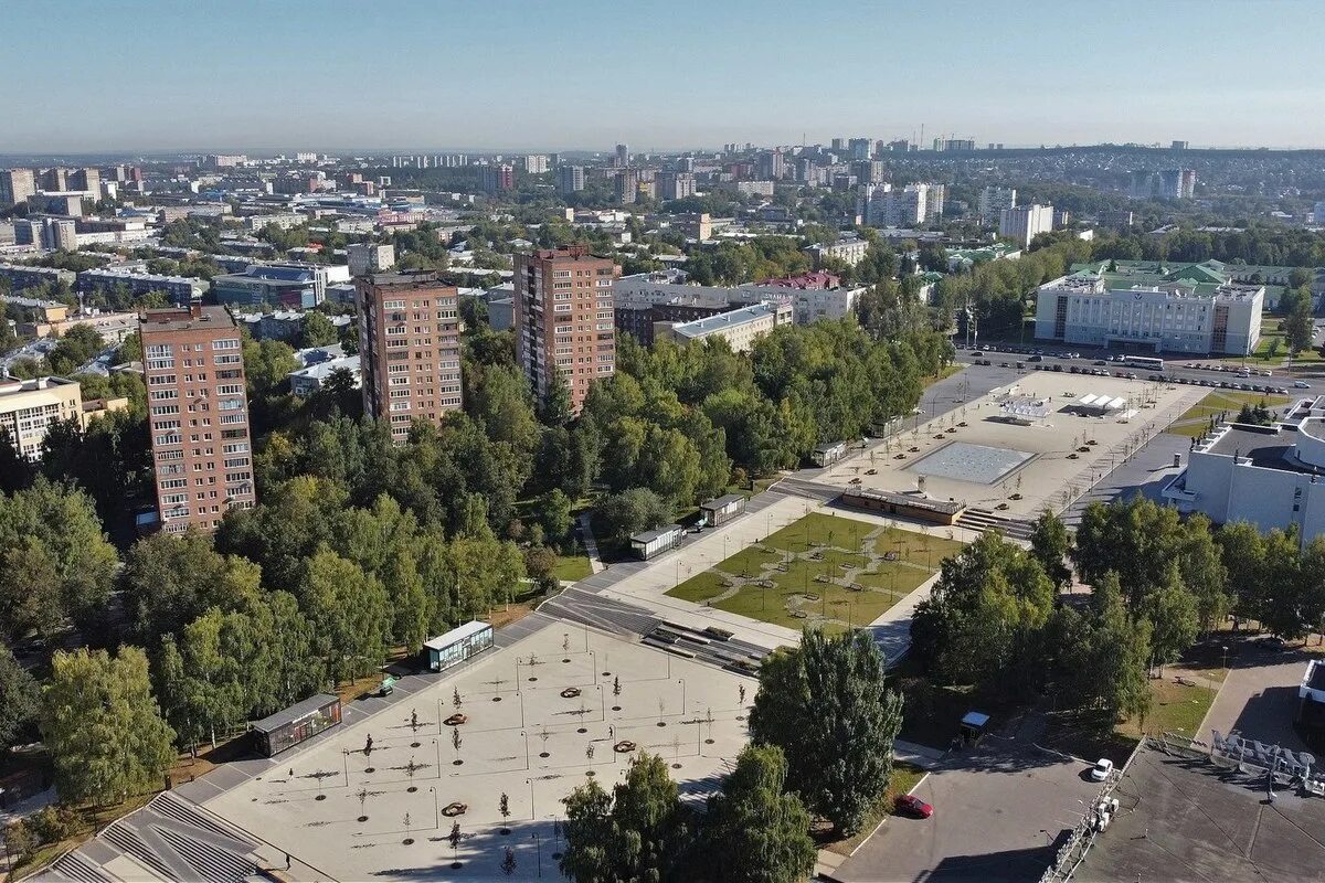 центр г ижевск. ижевск центр города. ижевск столица удмуртии. эспланада ижевск. ижевск с высоты птичьего полета.