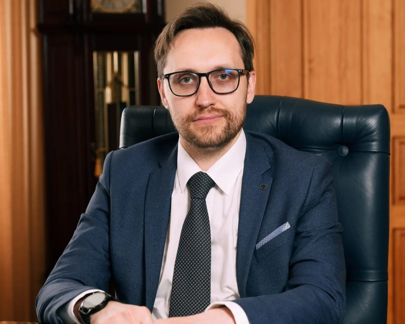 Ректор тогу. Ректор тогу фото и биография.
