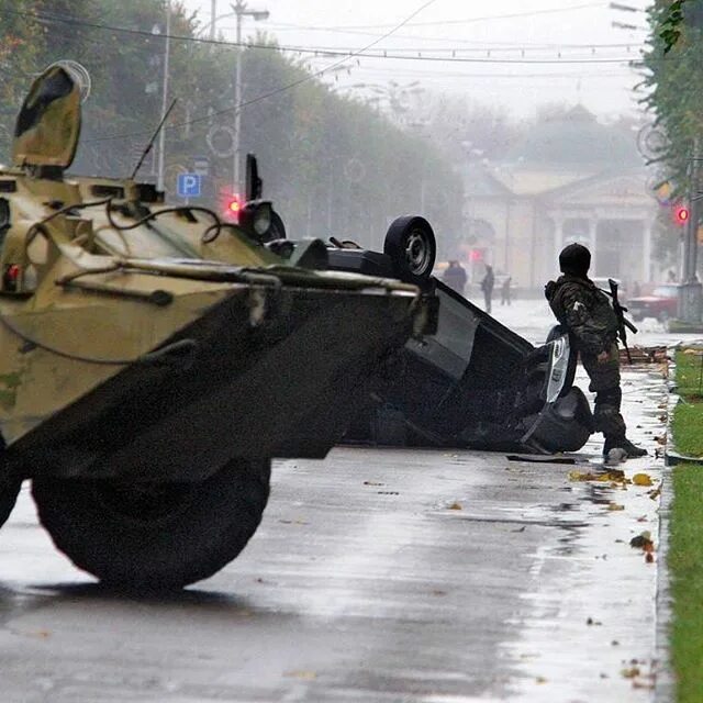 4 октября 2005. 13 октября нальчик день памяти. атака на нальчик 2005 год. нападение на нальчик 13 октября 2005 классный час. 13 октября 2005 года теракт.