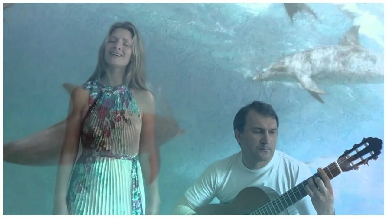 Рисунок девочка и дельфин э. Произведение девочка и дельфин. Слушать песни девочка и дельфин. Сахарнов. Девочка и дельфин.