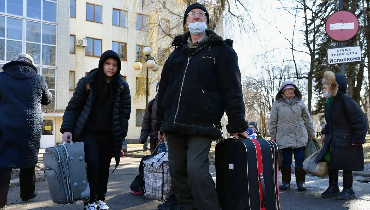 Готов оказать поддержку. Беженцы ДНР. Беженцы с Украины. Беженцы с Донбасса. Беженцы из России.