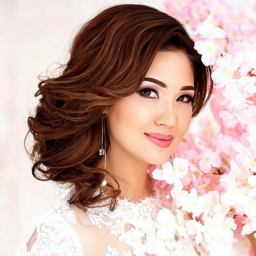 Киргизская певица самара каримова. Певицы киргизии. Ралия певица кыргызстан, био. Певицы киргизии. Жийдеш идирисова.