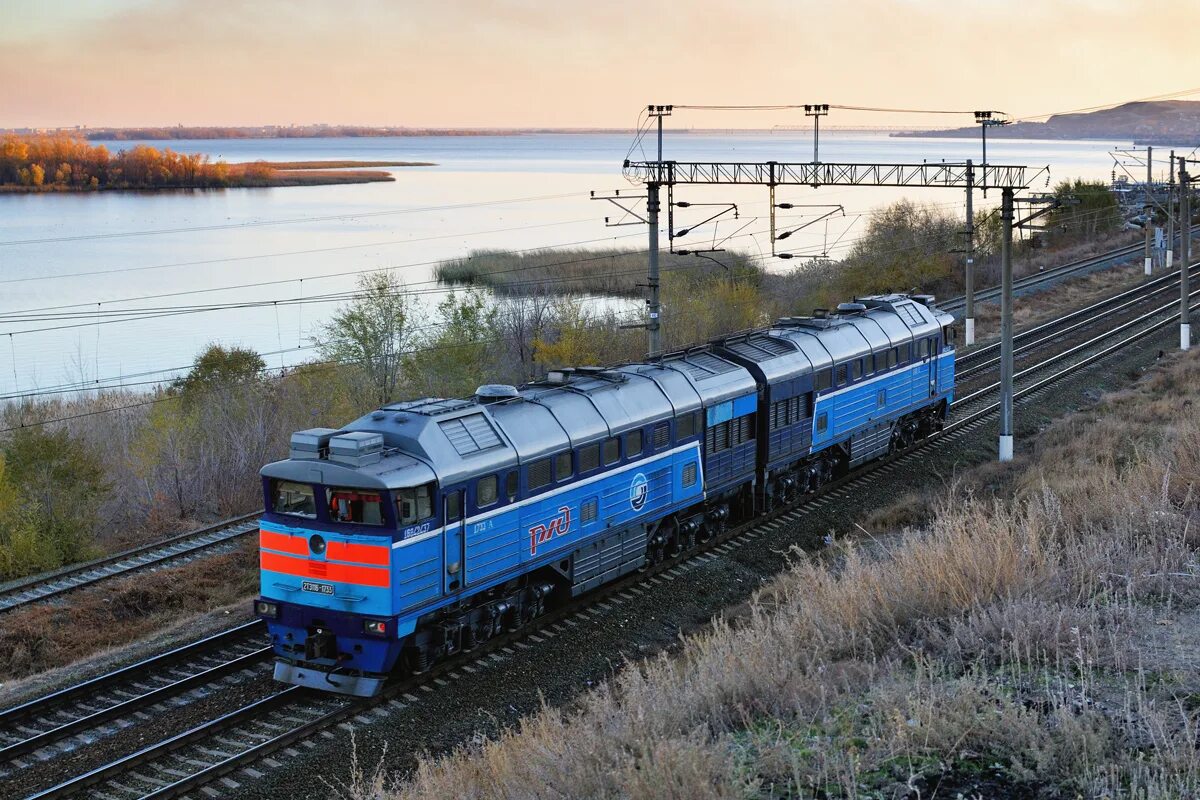 ЭП1-194 - Фото - RailGallery