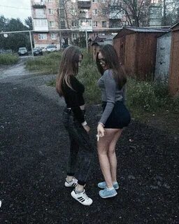 Пошлые подруги тг