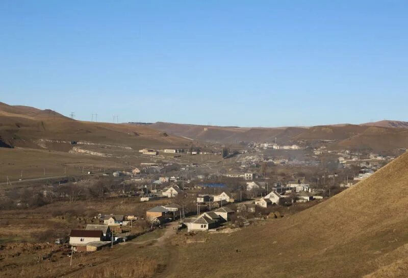 Гора кичи-балык. Село зольское кабардино-балкария. Село манкечур фото. Долина нарзанов кичмалка. Река кичмалка.