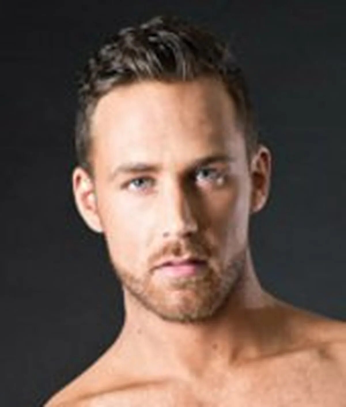 Logan moore. (logan moore, leander). актер логан байрактар. джошуа логан мур.