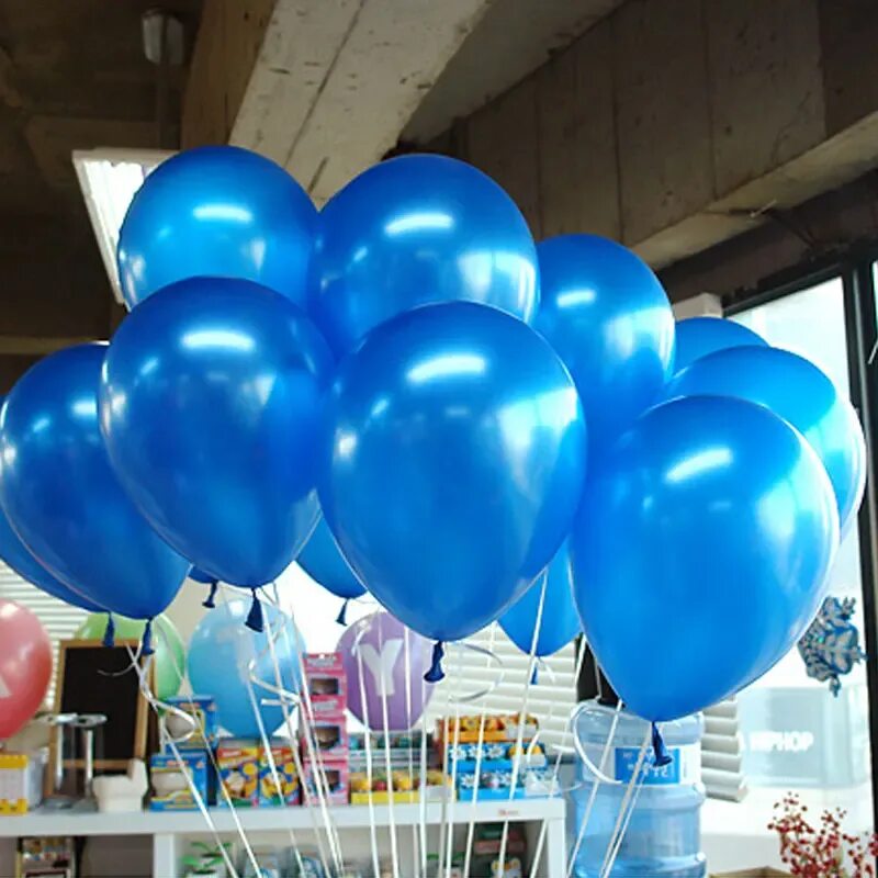 Какие воздушные шары лучше. Шары металлик. Синие шары. Синие шары воздушные. Гелевые шары синие.