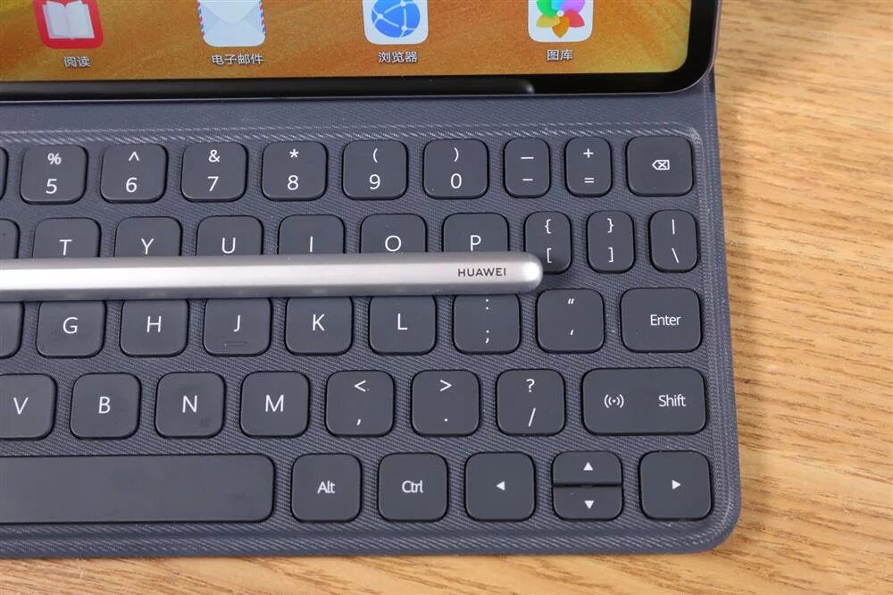 Matepad keyboard. Клавиатура huawei matepad 10.4. клавиатура huawei mate pad pro. huawei matepad 11 клавиатура чехол. huawei matepad 10.4 со стилусом.