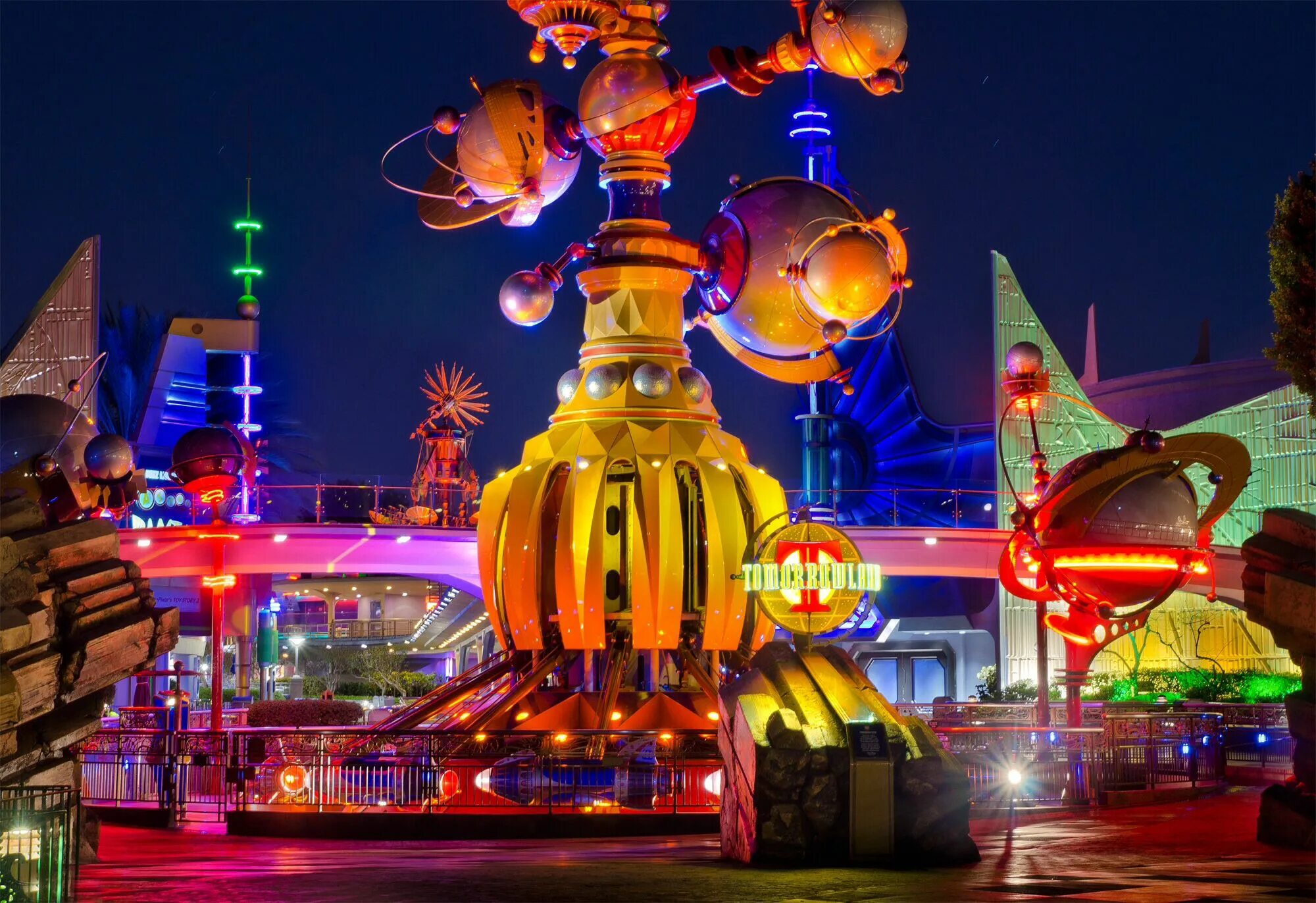 Диснейленд Париж Discoveryland. Диснейленд Анахайм аттракционы. Диснейленд (Walt Disney World), Флорида. Диснейленд Париж аттракционы.