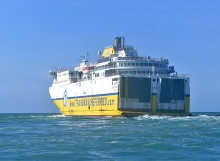 File:Ferry Seven Sisters quittant Dieppe pour Brighton (été 2018).JPG. 