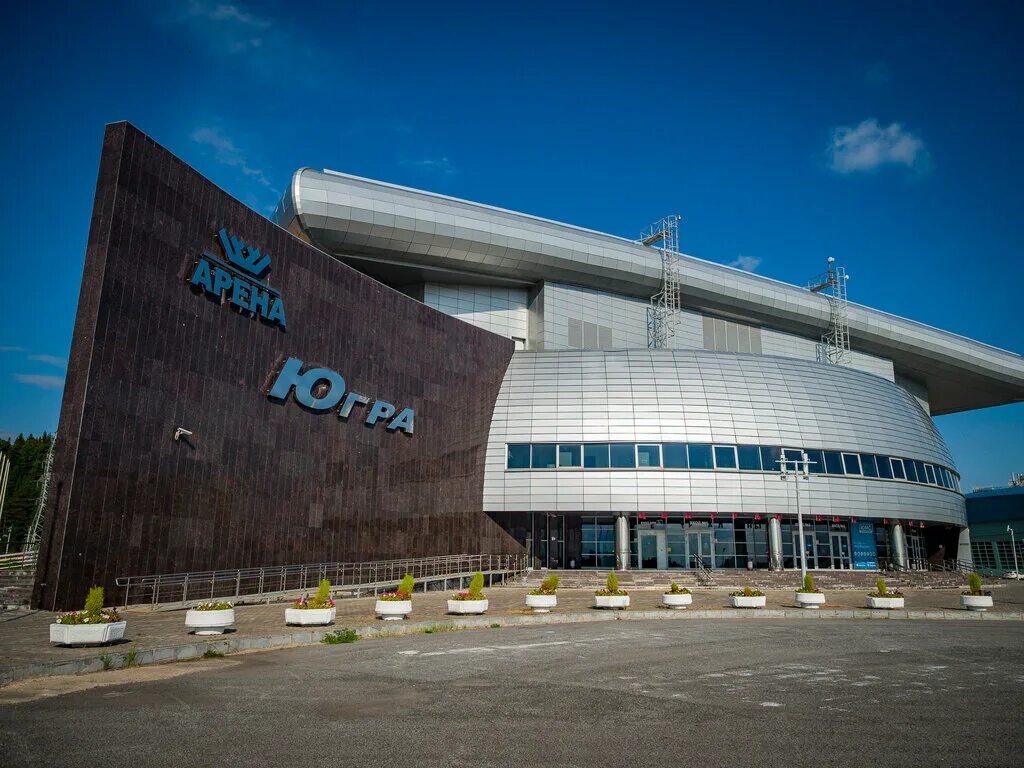 компания ханты. здание газпрома ханты мансийск. газпром-хантос ханты-мансийск. директор мдэп ханты-мансийск. компания ханты.