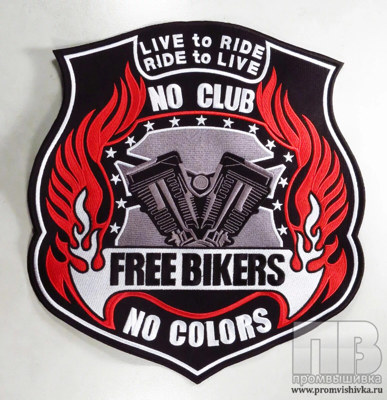 Zenit ultras шеврон. Прикольные шевроны. Байкерские нашивки. Вещи с нашивками. Шевроны клубов.