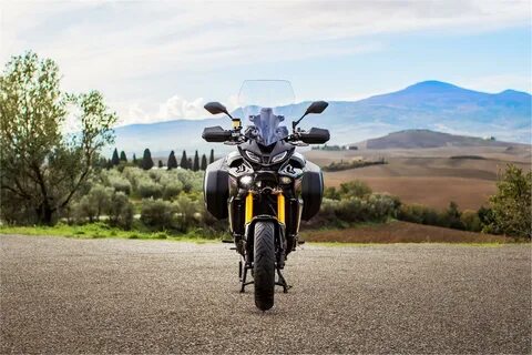 Yamaha tracer 9